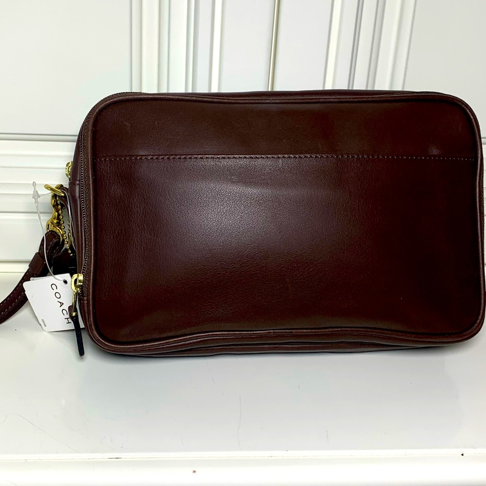 NWT Coach business clutch bag